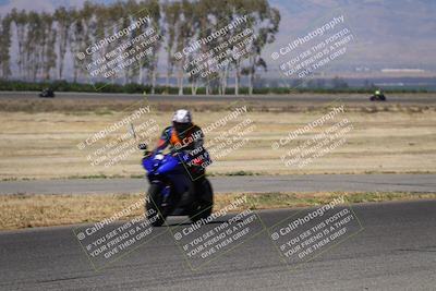 media/Jun-16-2024-Lets Ride (Sun) [[4ae6dd1f02]]/Group B/Grid and Front Straight/